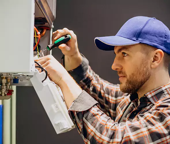 Expert Plumber for Tankless Water Heater Maintenance in Suffolk, VA: Schedule Professional Maintenance Services with Us